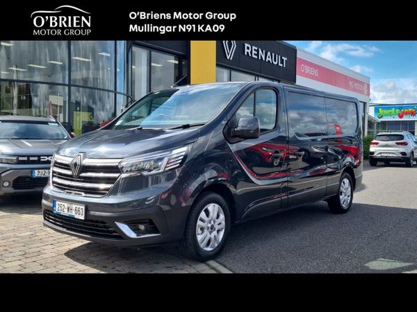 Renault Trafic MPV, Diesel, 2025, Grey