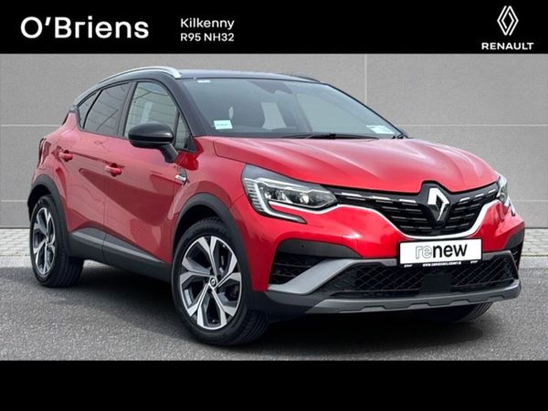 Renault Captur Hatchback, Petrol, 2023, Red