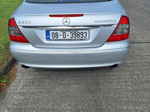 Mercedes-Benz E-Class Saloon, Petrol, 2008, Silver