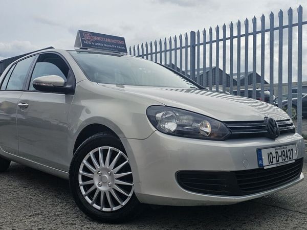 Volkswagen Golf Hatchback, Petrol, 2010, Silver
