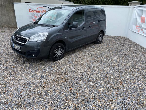 Peugeot Partner MPV, Diesel, 2018, Grey