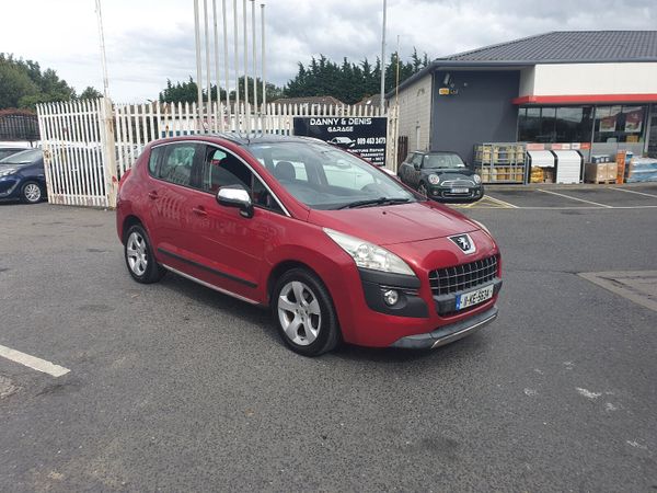 Peugeot 3008 MPV, Diesel, 2011, Red