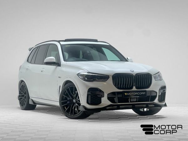 BMW X5 SUV, Petrol Plug-in Hybrid, 2022, White