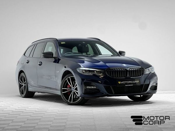 BMW 3-Series Estate, Petrol Plug-in Hybrid, 2021, Blue