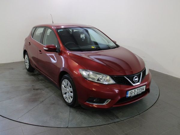 Nissan Pulsar Hatchback, Diesel, 2015, Red