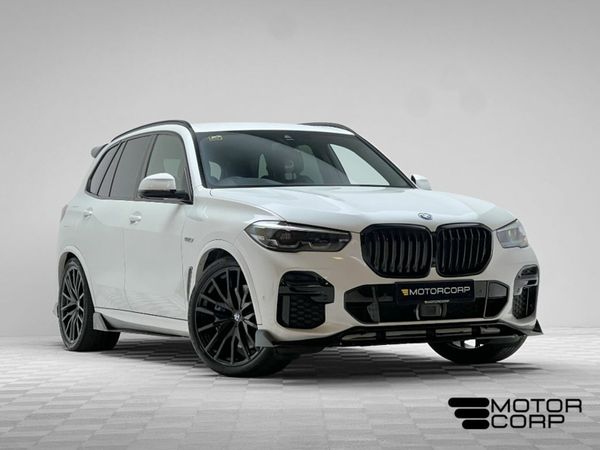 BMW X5 SUV, Petrol Plug-in Hybrid, 2022, White