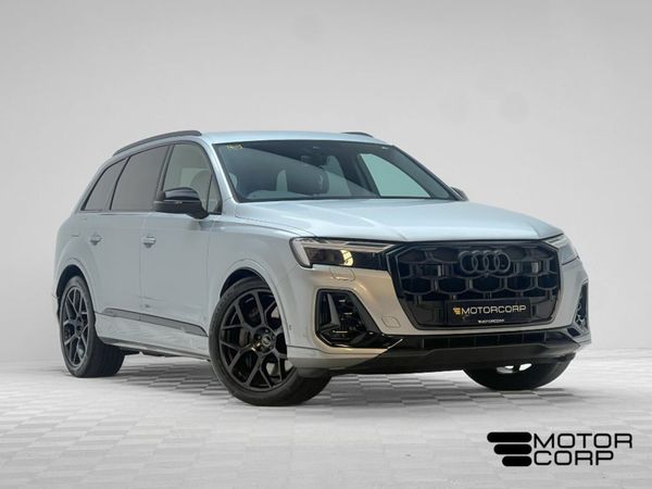 Audi Q7 SUV, Petrol Plug-in Hybrid, 2024, Silver