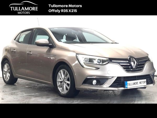 Renault Megane Hatchback, Diesel, 2017, Gold