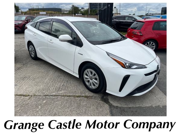 Toyota Prius Hatchback, Petrol Hybrid, 2020, White