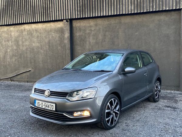Volkswagen Polo Hatchback, Petrol, 2015, Grey