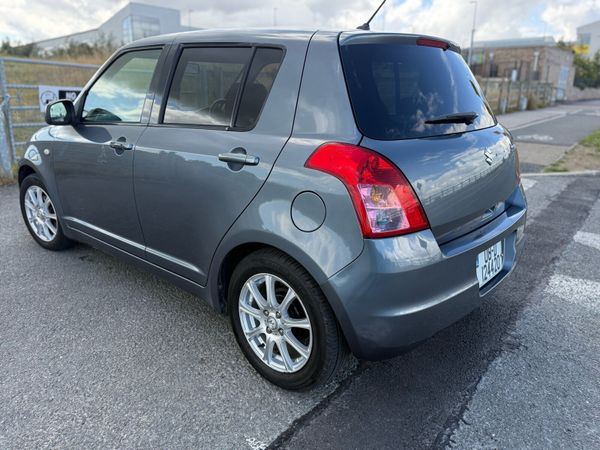 Suzuki Swift Hatchback, Petrol, 2008, Grey