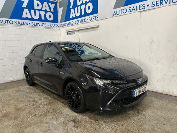 Toyota Corolla Hatchback, Petrol Hybrid, 2022, Black