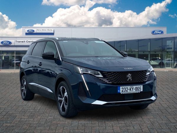 Peugeot 5008 MPV, Diesel, 2023, Blue