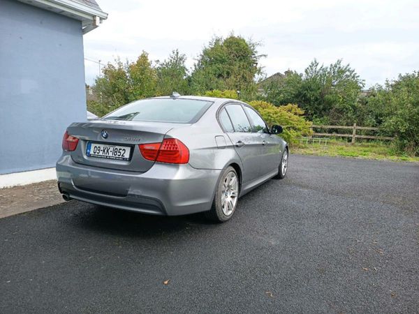 BMW 3-Series Saloon, Diesel, 2009, Grey