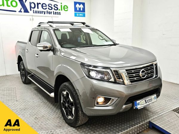 Nissan Navara Pick Up, Diesel, 2021, Grey