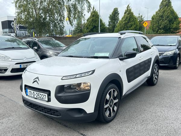 Citroen C4 Cactus Hatchback, Diesel, 2017, White