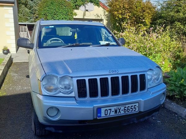 Jeep Cherokee SUV, Diesel, 2007, Silver
