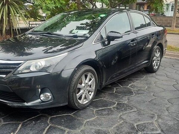 Toyota Avensis Saloon, Diesel, 2013, Black