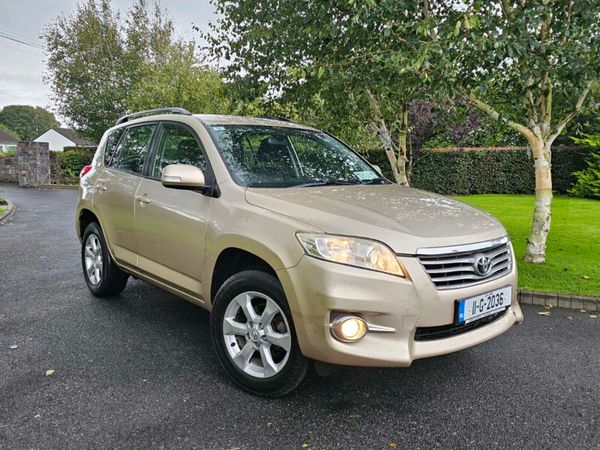 Toyota RAV4 SUV, Diesel, 2011, Beige