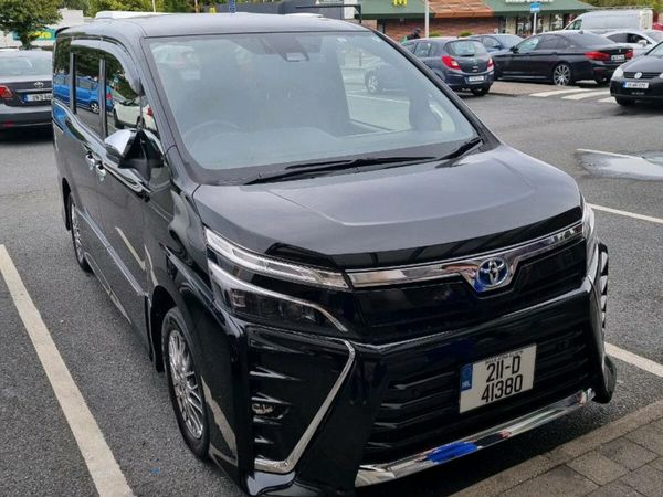 Toyota Voxy MPV, Petrol Hybrid, 2021, Black