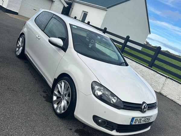 Volkswagen Golf Hatchback, Diesel, 2010, White