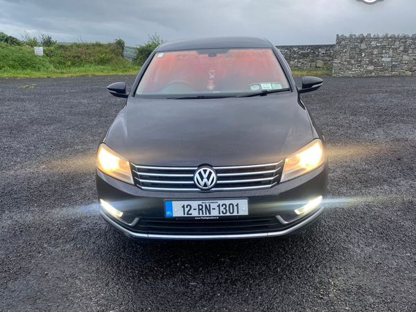 Volkswagen Passat Saloon, Diesel, 2012, Black