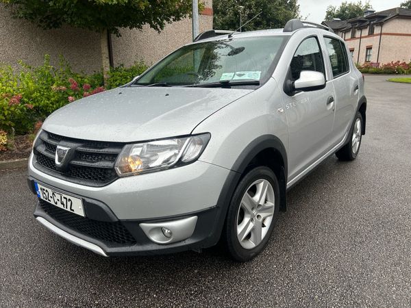 Dacia Sandero Stepway Hatchback, Diesel, 2015, Silver