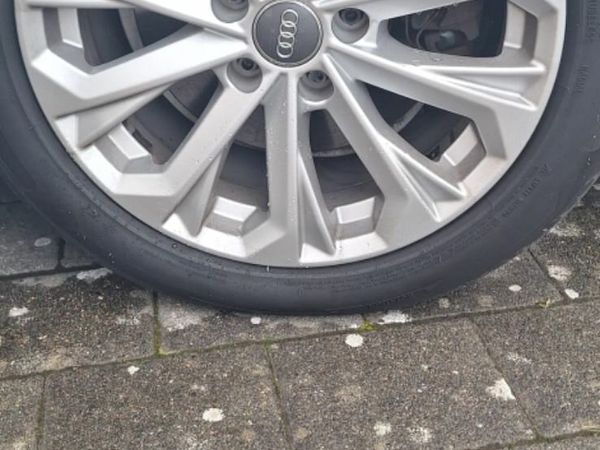 Audi A4 Saloon, Diesel, 2016, White