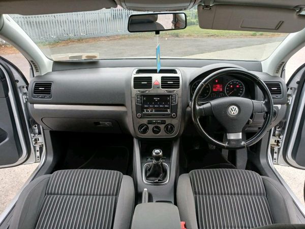Volkswagen Golf Hatchback, Petrol, 2007, Silver