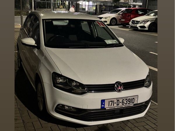 Volkswagen Polo Hatchback, Petrol, 2017, White