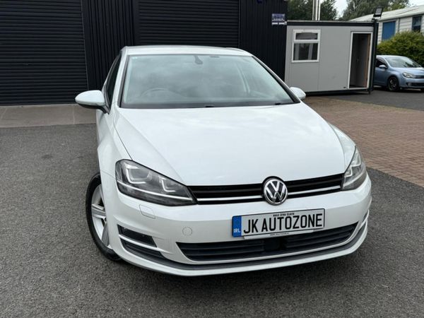 Volkswagen Golf Hatchback, Petrol, 2015, White