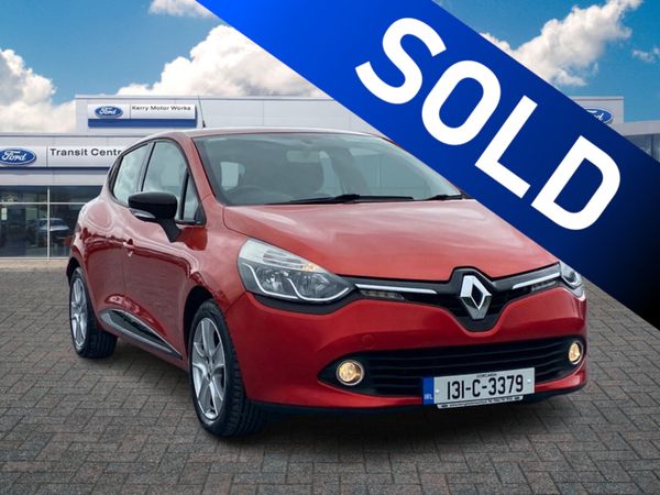 Renault Clio Hatchback, Petrol, 2013, Red