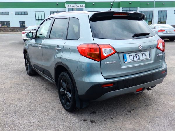 Suzuki Vitara SUV, Petrol, 2017, Grey
