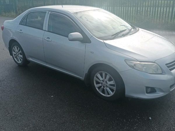 Toyota Corolla Saloon, Diesel, 2007, Silver
