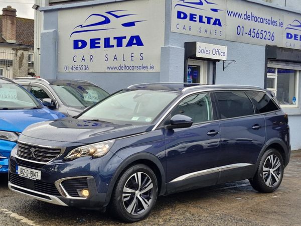 Peugeot 5008 MPV, Petrol, 2018, Blue