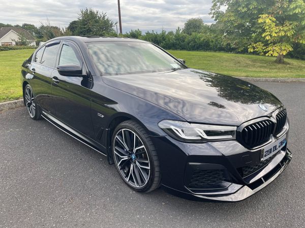 BMW 5-Series Saloon, Petrol Plug-in Hybrid, 2023, Black