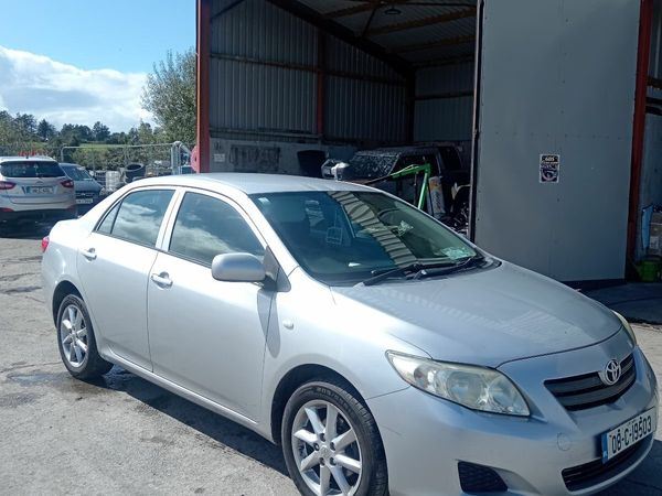 Toyota Corolla Saloon, Diesel, 2008, Silver