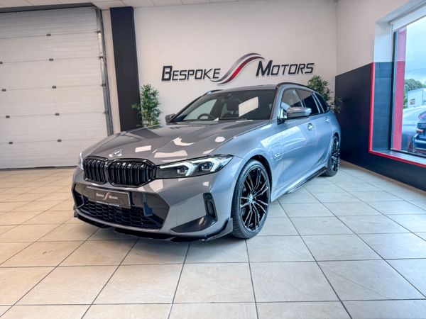 BMW 3-Series Estate, Petrol Hybrid, 2023, Grey