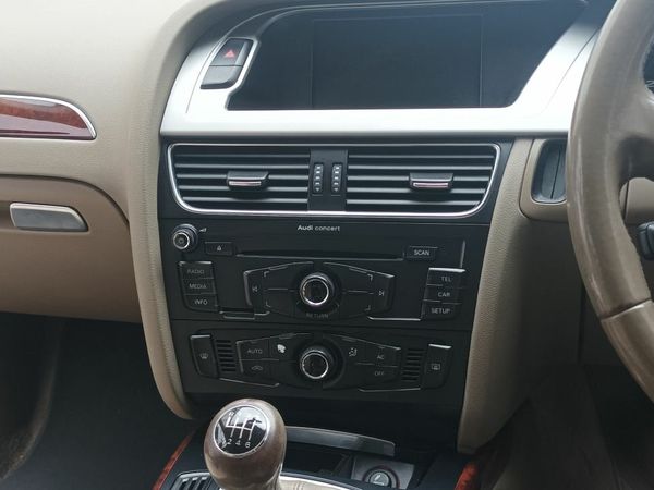 Audi A4 Saloon, Diesel, 2011, Black