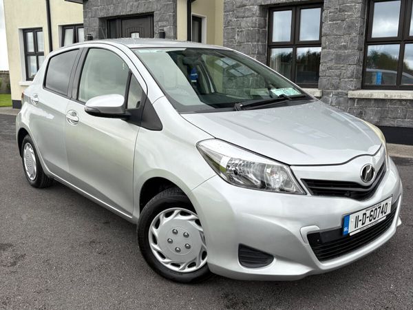 Toyota Vitz Hatchback, Petrol, 2011, Silver
