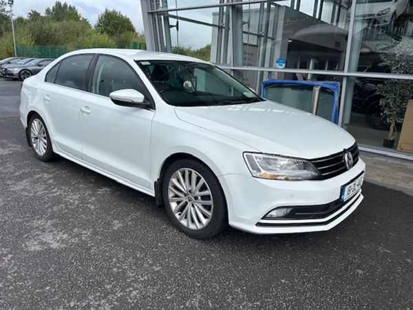 Volkswagen Jetta Saloon, Diesel, 2018, White