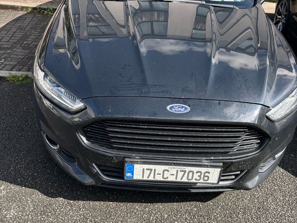Ford Mondeo Hatchback, Diesel, 2017, Black