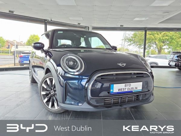 Mini Cooper Hatchback, Petrol, 2023, Blue