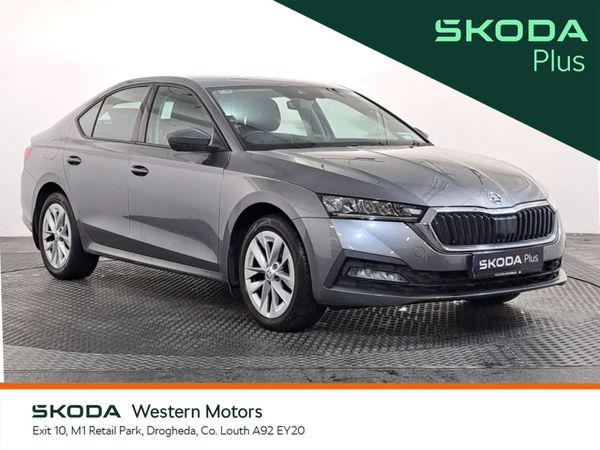 Skoda Octavia Saloon, Diesel, 2023, Grey