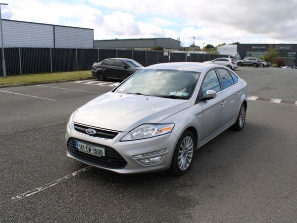 Ford Mondeo Hatchback, Diesel, 2014, Silver