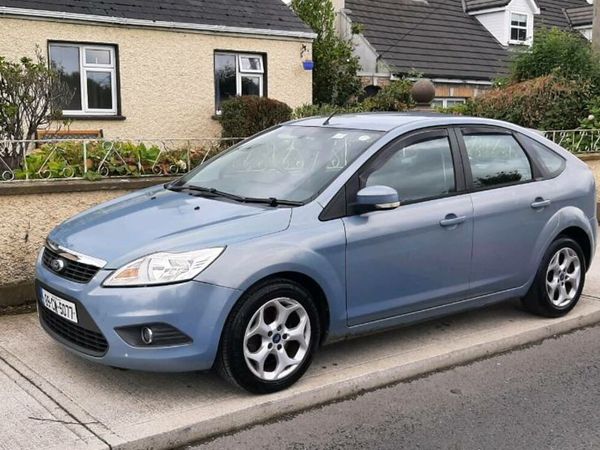 Ford Focus Hatchback, Petrol, 2008, Silver