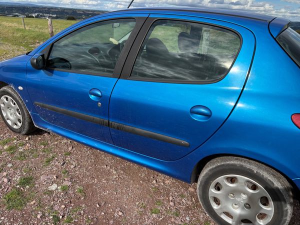 Peugeot 206 Hatchback, Petrol, 2004, Blue