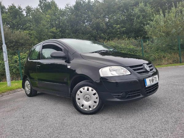 Volkswagen Fox Hatchback, Petrol, 2011, Black