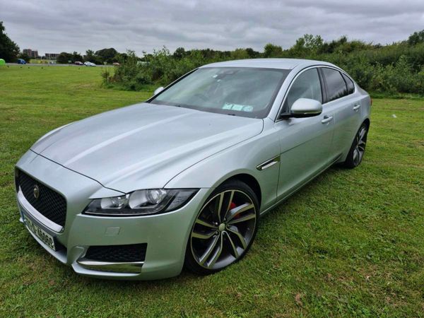 Jaguar XF Saloon, Diesel, 2017, Silver