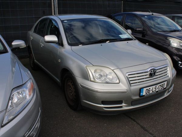 Toyota Avensis Hatchback, Petrol, 2006, Silver